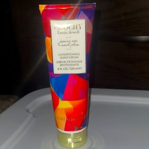 Shave Gel. 4oz. Pure Romance. Half size